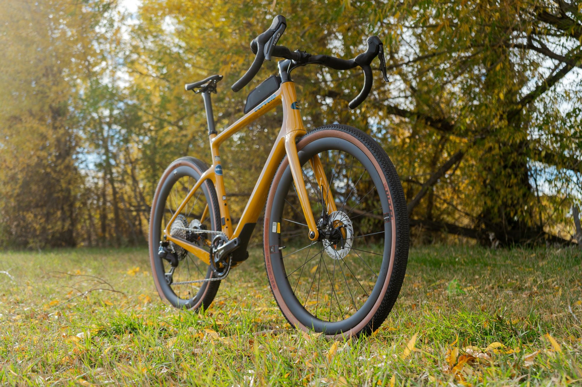 cervelo gravel bikes Cervelo Aspero GRX RX825 Di2 - Marigold